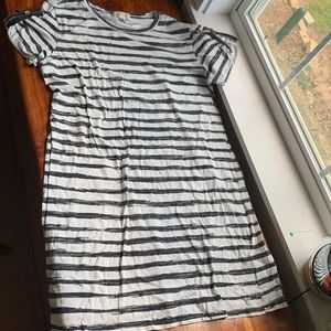 Michael Kors t shirt midi dress zipp embellishment on sleeves